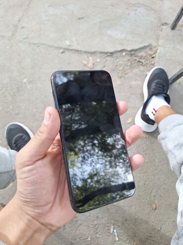 айфон 13 про макс 64 гб: IPhone 11 Pro, 64 ГБ, Matte Midnight Green, Чехол