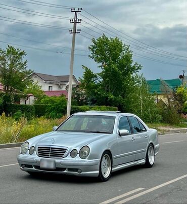 Mercedes-Benz: Mercedes-Benz E-Class: 2000 г., 4.3 л, Механика, Бензин, Седан