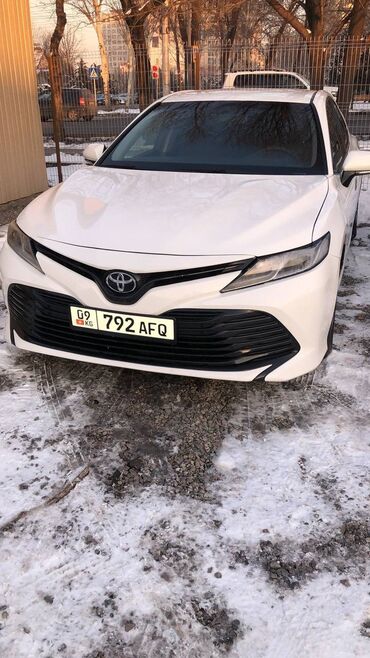 Toyota: Toyota Camry: 2018 г., 2.5 л, Автомат, Бензин, Седан