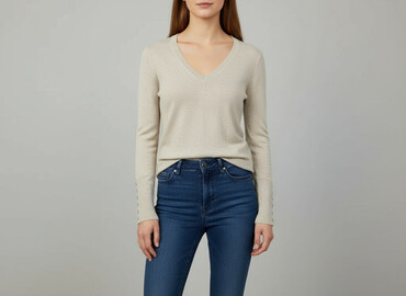 Swetry: Sweter damski, rozmiar S