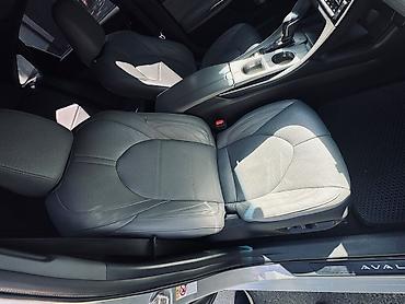 Продажа авто: Toyota Avalon: 2019 г., 2.5 л, Автомат, Гибрид, Седан — 8