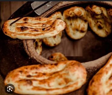 Мясная и рыбная продукция: Təndirdə bişirilmiş çörək ənənəvi üsullarla hazırlanmışdır. Bu çörək