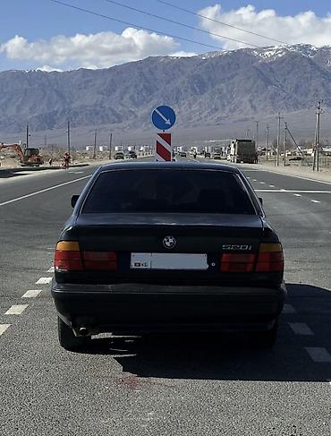 обшивка е34: BMW 5 series: 1991 г., 2 л, Механика, Бензин, Седан — 2