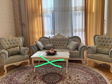 Gəzinti arabaları: AmlDivan 2 kreslo 900azn. Teze kimidir, bir il öncə alınıb.ünvan Həzi