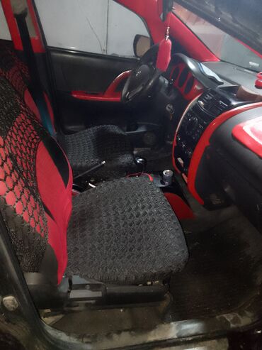 Changan: Changan CX20: 1.3 l | 2014 il — 3