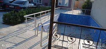 Pilləkən məhəccərləri: Şəkillərdə müxtəlif layihələr və tərtibat nümunələri göstərilib — 9