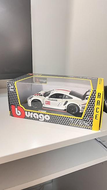Модели автомобилей: Продаю модель Bburago 1:24 Porsche 911 RSR GT. Оригинал — 8