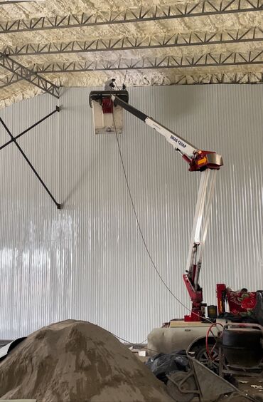 Покраска: Декоративная покраска, Покраска ворот, Покраска дверей, На водной основе, На масляной основе, Больше 6 лет опыта — 55