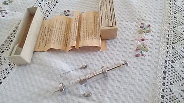 tibbi xelet: Sovet istehsalı “Rekord” şprisi – 10 ml, şüşə porşenli (Ş-10) — 1