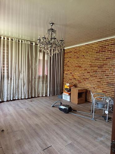 Продажа коттеджей и домов: Продаю дом в очень хорошем районе два санузел зал прихожая большая — 34