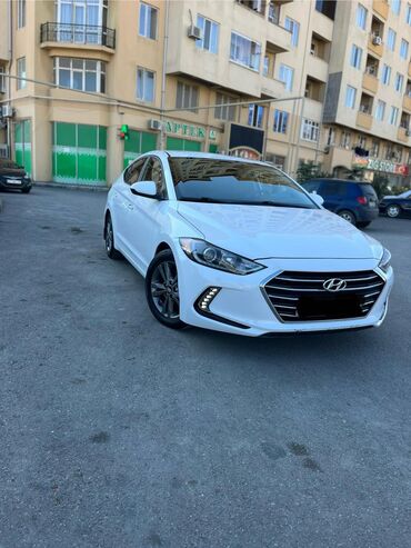 hyundai diskleri satilir: Hyundai Elantra: 2 л | 2017 г. Седан