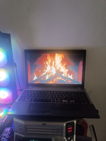 ucuz netbook: İşlənmiş Acer 13.3 ", Intel Core i5, 512 GB, Ünvandan götürmə