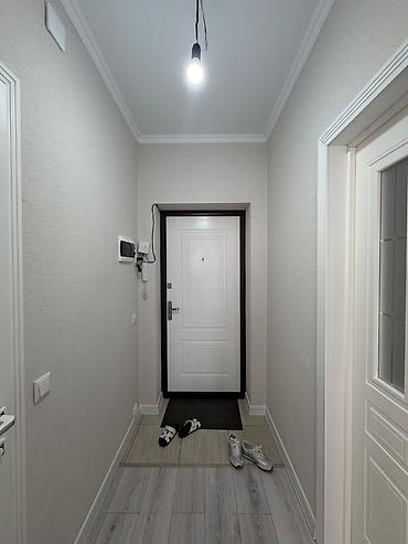 7 1: 1 комната, 40 м², 12 мкр Элитка, 7 этаж, Евроремонт — 6