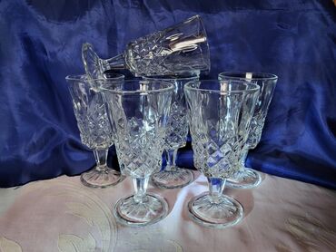 Čaše: Case nove libbey za vino,zestoko pice. 80te. Case bez ostecenja na lalafo.rs — 3 Čaše: Case nove libbey za vino,zestoko pice. 80te. Case bez ostecenja — 3