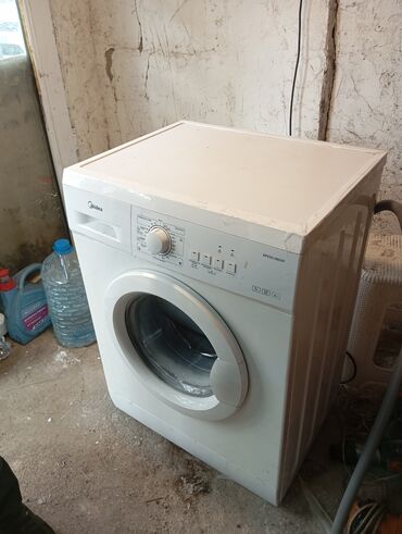 paltaryuyan arçelik: Paltaryuyan maşın Midea, 5 kq, İşlənmiş, Avtomat, Qurutma var, Kredit yoxdur, Ünvandan götürmə