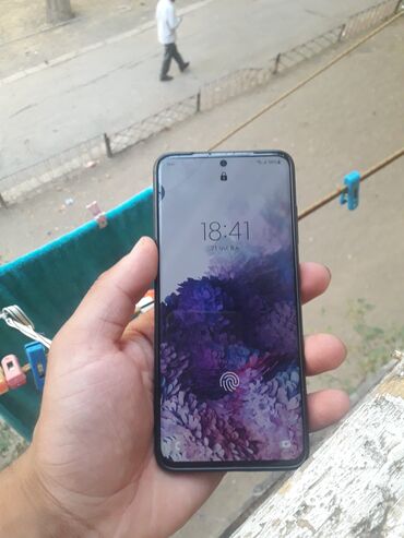 Samsung Galaxy S20, 128 ГБ, цвет - Серый, Face ID, Битый, Отпечаток пальца