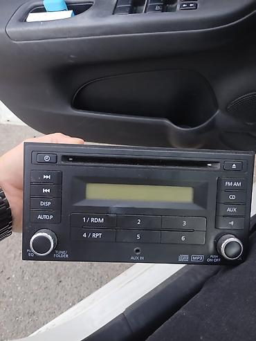 Təcili satilir Nissan orijinal avtomobil maqnitofonu/radiosu - Model lalafo.az -da Təcili satilir Nissan orijinal avtomobil maqnitofonu/radiosu - Model