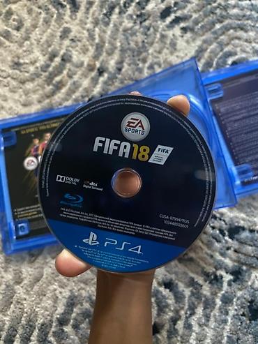 реалист: Диски для PlayStation 4 — футбольные симуляторы: - FIFA 18 (EA — 3