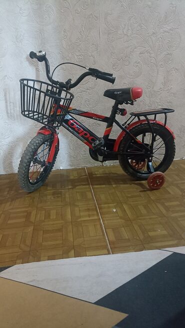 адаптер type c: Детский велосипед, 4-колесный, 4 - 6 лет, Для мальчика, Б/у