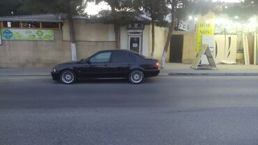 BMW: BMW 528: 2.8 l | 1999 il Sedan
