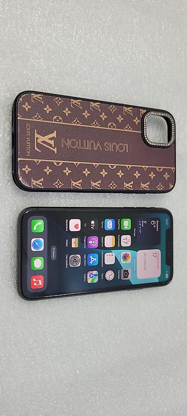 Apple iPhone: IPhone 11, Б/у, 64 ГБ, Черный, Чехол, 78 % — 13