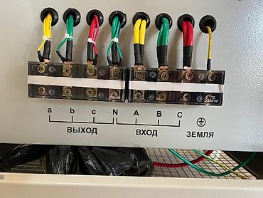 Стабилизаторы напряжения: PITBULL трёхфазный стабилизатор напряжения для промышленных объектов — 13