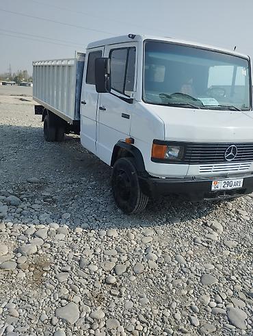 lalafo бишкек авто: Жүк ташуучу унаа, Mercedes-Benz, Дубль, 5 т, Колдонулган — 1