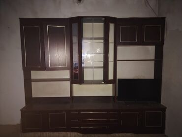 qonaq ve yataq otagi mebelleri: İşlənmiş, Servant, Kredit yoxdur, Azərbaycan