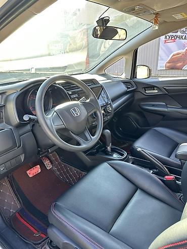 порог фит: Honda Fit: 2019 г., 1.5 л, Вариатор, Бензин, Хэтчбэк — 7