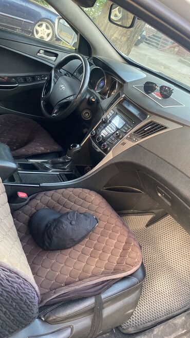 авто замок на машину: Hyundai Sonata: 2012 г., 2 л, Газ, Седан