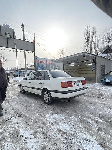 Volkswagen: Volkswagen Passat: 1994 г., 2 л, Механика, Газ, Седан — 1
