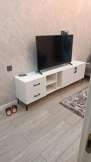 Mebel dəsti – müasir dizaynlı ağ rəngdə - Mətbəx mebeli: Divar və alt