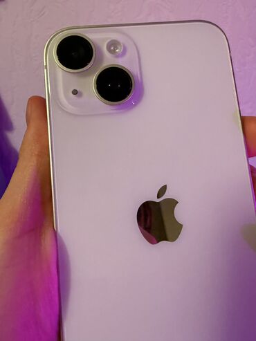 Apple iPhone: IPhone 14, Б/у, 256 ГБ, Белый, Зарядное устройство, Защитное стекло, Чехол, 84 % — 10