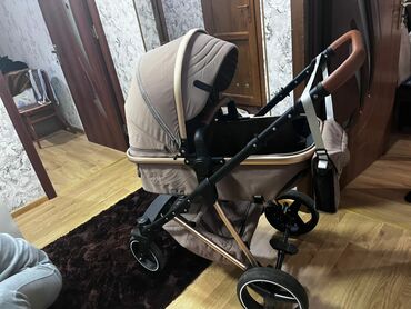 Nənnilər: Çıxarıla bilən beşikli araba, Kidilo, İşlənmiş, Ünvandan götürmə