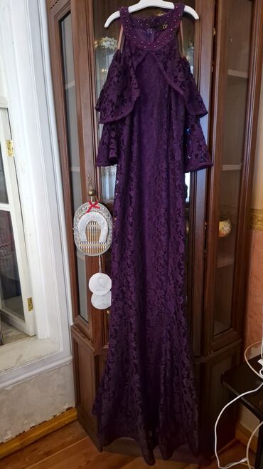 Donlar: KG - Evening dress, S (EU 36)