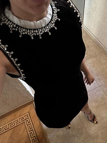 vecerni don: Qadın gecə/qala donu - Model: qolsuz, mini/əzraq dizüstü kəsim - — 1