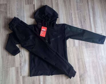 Komplet trenerke: Nike, Unisex — 2