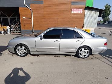кузов автомобиля: Mercedes-Benz E-Class: 2001 г., 4.3 л, Автомат, Бензин, Седан — 6