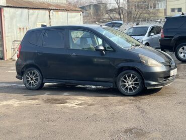 Honda: Honda Fit: 2004 г., 1.3 л, Вариатор, Бензин, Хэтчбэк