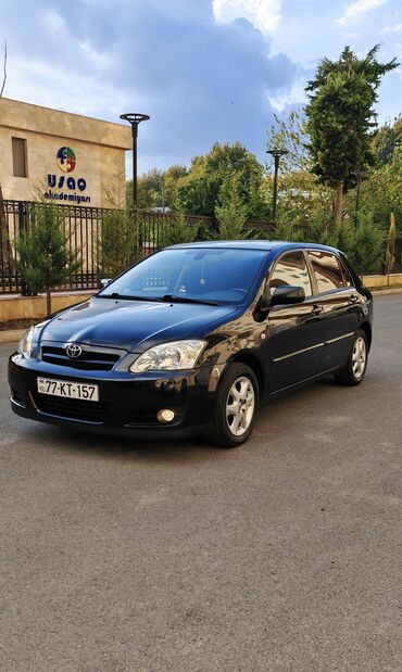 Toyota: Toyota Corolla: 1.4 l | 2005 il Hetçbek