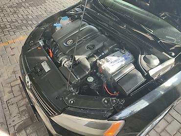 бишкек авторынок: Volkswagen Jetta: 2011 г., 2.5 л, Механика, Бензин, Седан — 7