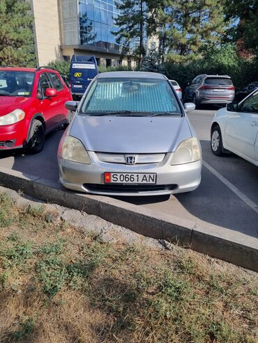 рассрочка авто без первоначального взноса: Honda Civic: 2001 г., 1.5 л, Вариатор, Бензин, Хетчбек