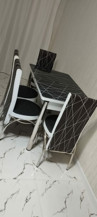 Masa və oturacaq dəstləri: Mətbəx üçün, Yeni, Açılan, Dördbucaq masa, 4 stul — 22