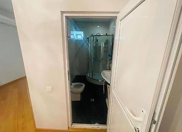 Həyət evləri və villaların satışı: 9 otaq, 300 kv. m — 30