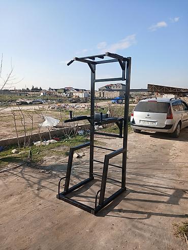 İdman və istirahət: Çoxfunksiyalı trenajor – turnik, parallel qollar və qarnı qaldırma — 2