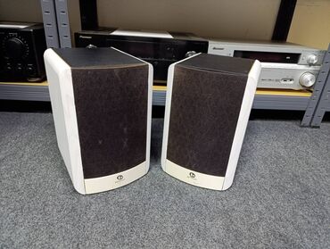 Zvučnici i stereo sistemi: Boston A 25 dvosistemac mrezice 2 x 150 watti 8 oma 89 db 55-25 — 6