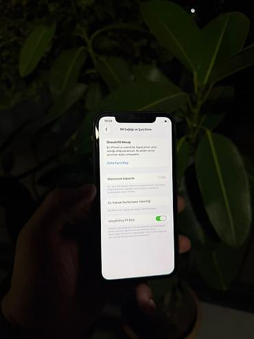dubay ayfonlar: IPhone 11, 64 GB, Qara, Face ID — 2