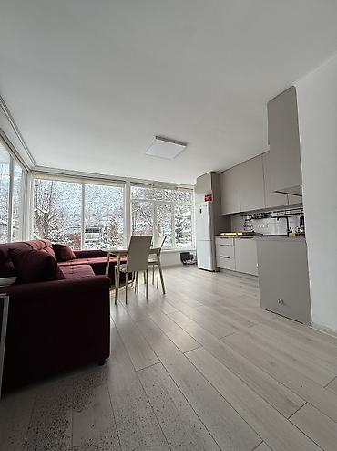 Продажа дач: Продается загородный дом площадью 58 м2 со свежим ремонтом. Все — 3