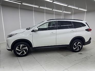 таёта раш: Toyota Rush: 2021 г., 1.5 л, Автомат, Бензин, Кроссовер — 3