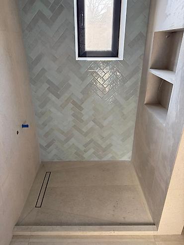 Укладка плитки: Укладка плитки в ванной, Укладка плитки на стену, Укладка плитки на пол | Керамическая плитка, Керамогранитая плитка, Мозаичная плитка | Вертикальная укладка, Диагональная укладка, Горизонтальная укладка Больше 6 лет опыта — 3